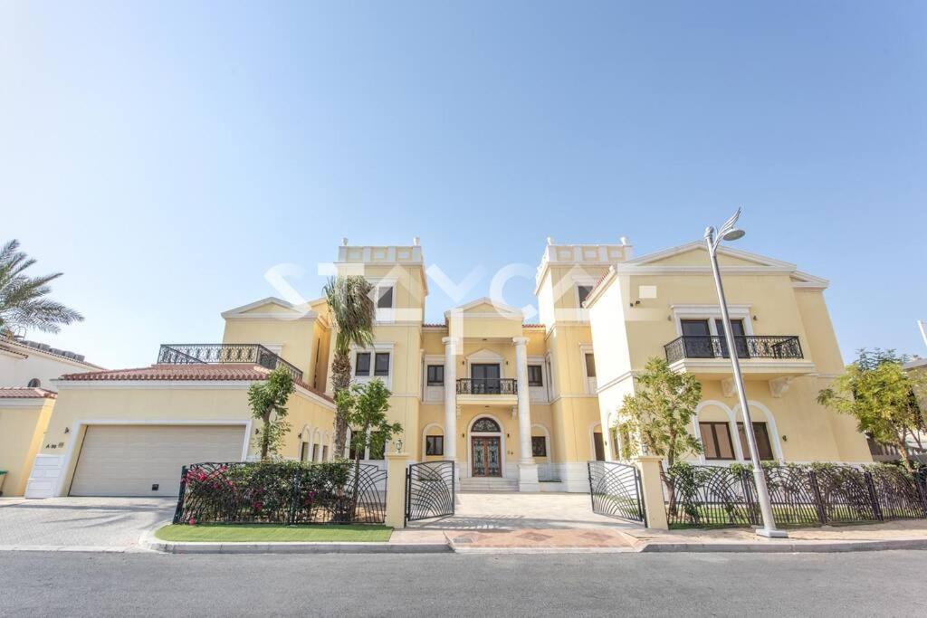 Staycae Palm Jumeirah Apartment *